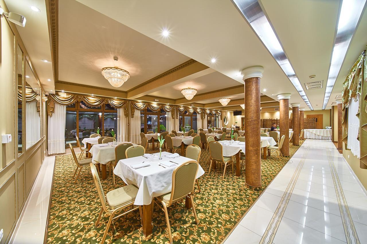 שורשטז'ין Eco Active Resort Pieniny מראה חיצוני תמונה