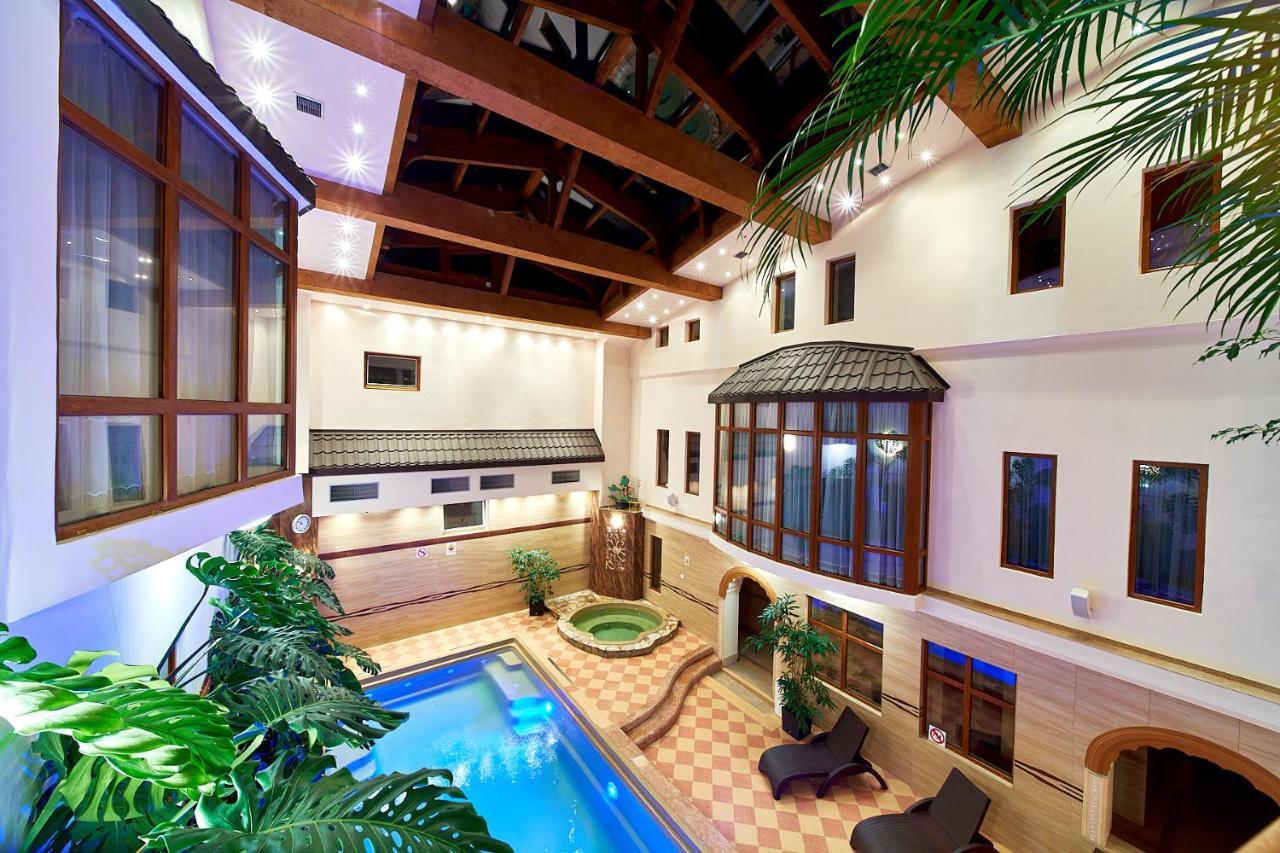 שורשטז'ין Eco Active Resort Pieniny מראה חיצוני תמונה
