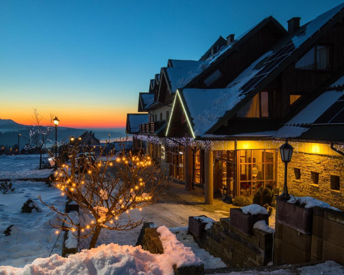 שורשטז'ין Eco Active Resort Pieniny מראה חיצוני תמונה